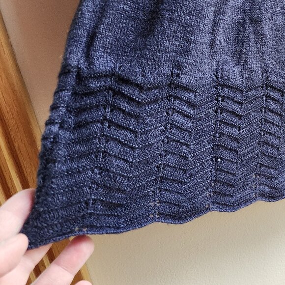 Daisy Fuentes Long Sleeve Navy Blue Scoop Neck Baby Doll Sweater Size Large - Picture 15 of 16